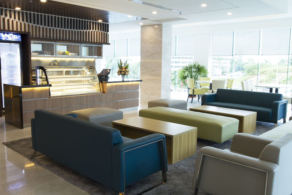 Promenade Hotel Bintulu Exteriér fotografie